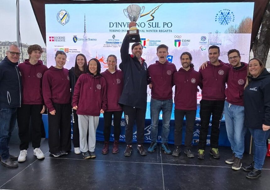 The Padua Rowing Team with coach Gherardo Gamba, FIC vice-president Umberto Denis, and FIC federal councillor Francesca Postiglione